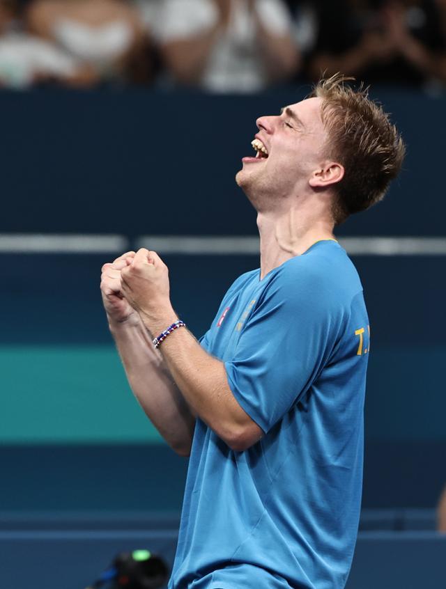 也可以在室 也可以在室