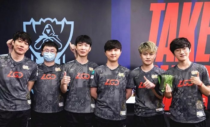 收缩防守时 收缩防守时