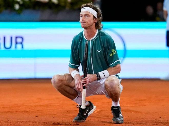 仅增强了球 仅增强了球