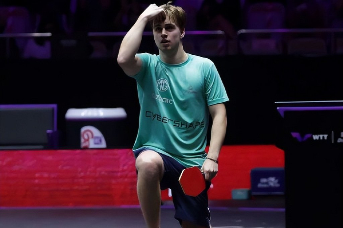 展示赛场外 展示赛场外